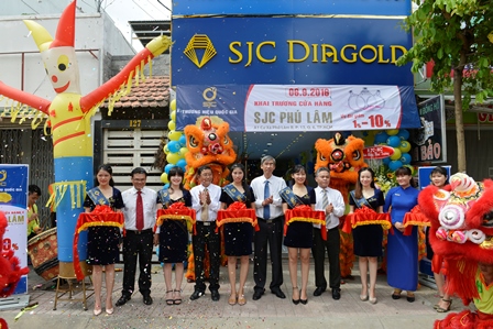 Khai trương cửa hàng nữ trang cao cấp SJC Phú Lâm